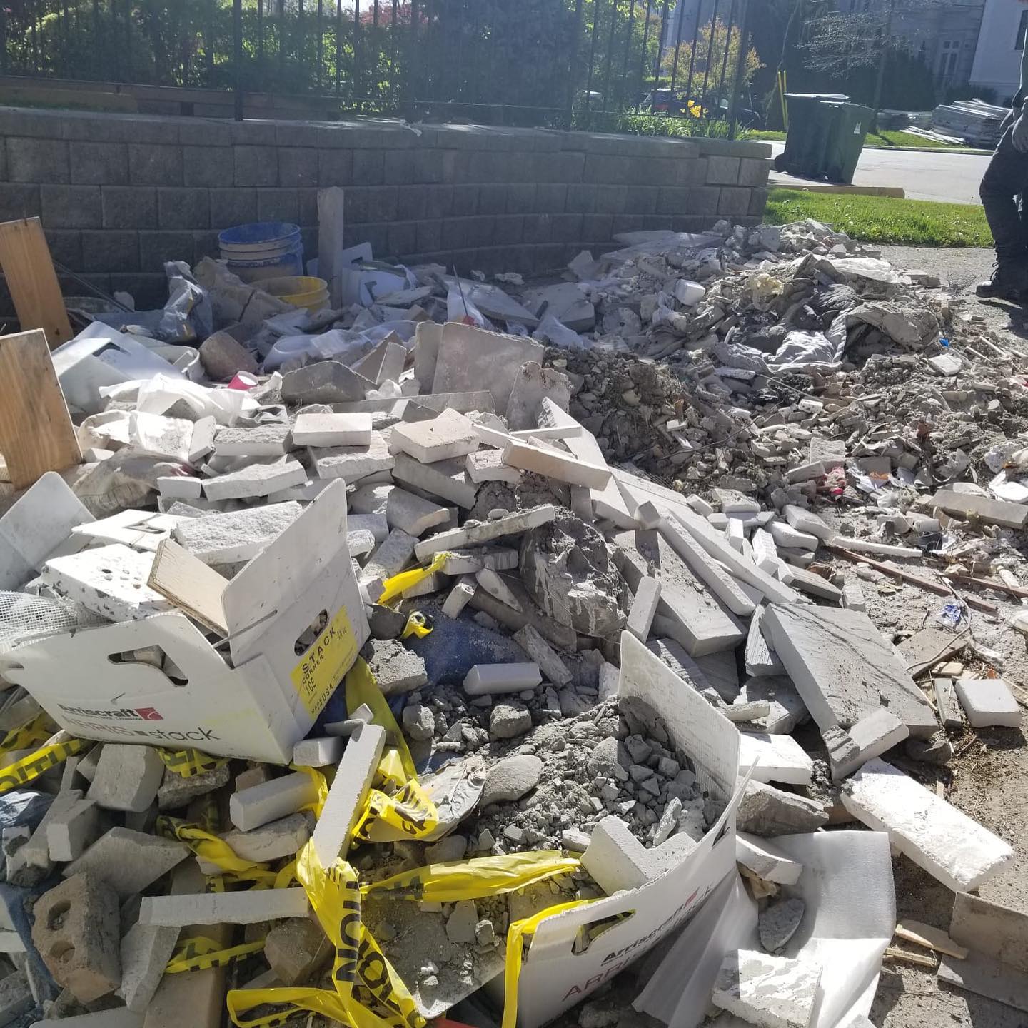 Arshan Junk Removal & Bin Rentals