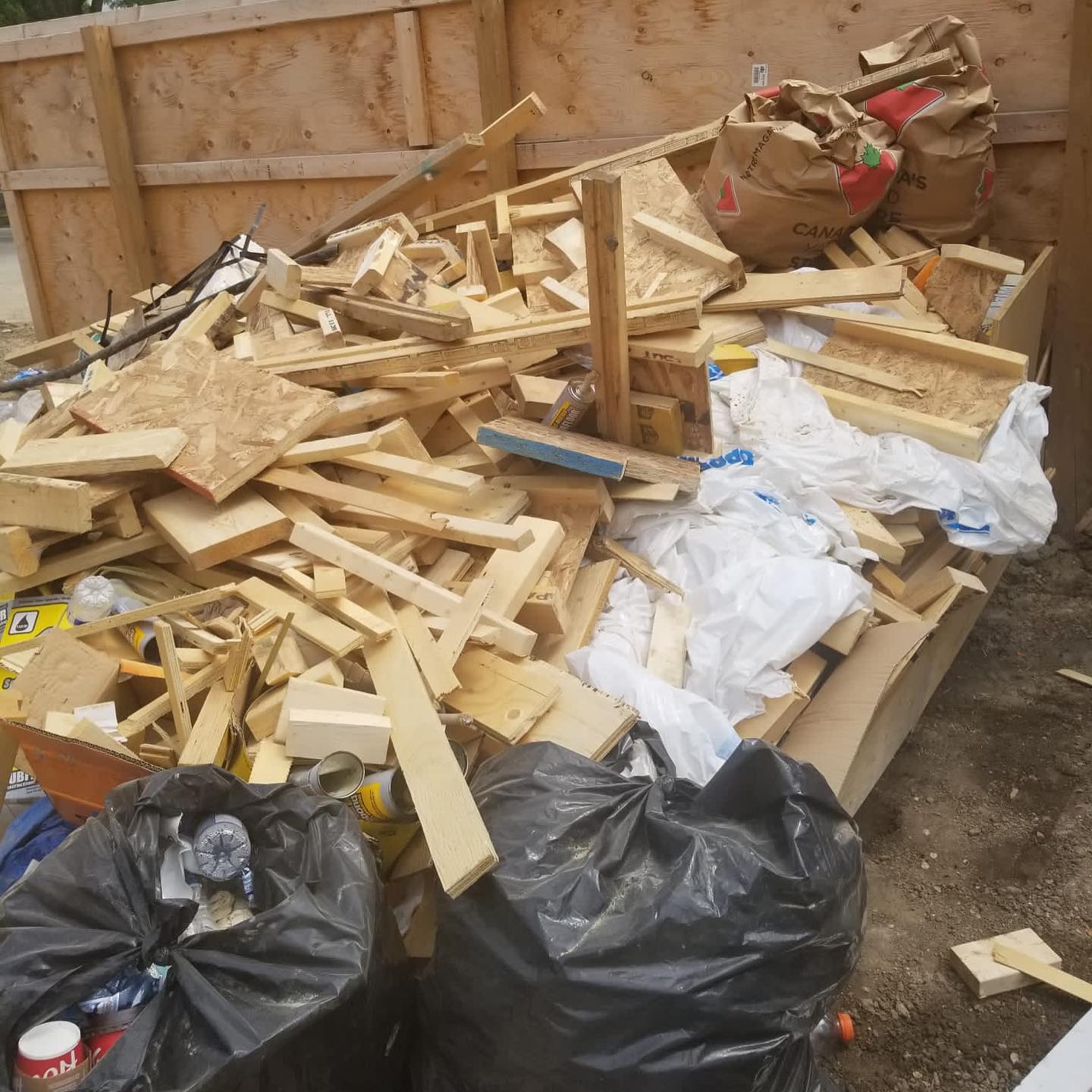 Arshan Junk Removal & Bin Rentals